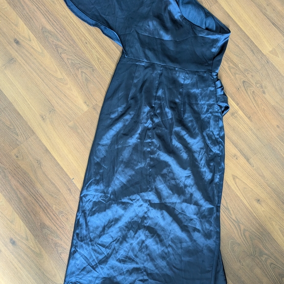 NWOT Elegant Navy Blue One-Shoulder Party Dress - Picture 2 of 4